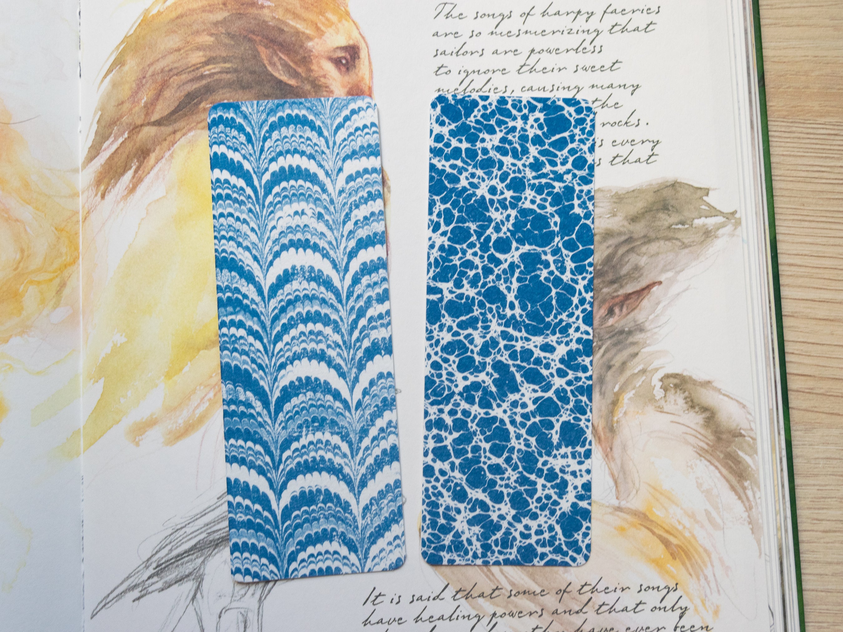 Cyanotypie-Lesezeichen, marmoriertes Muster